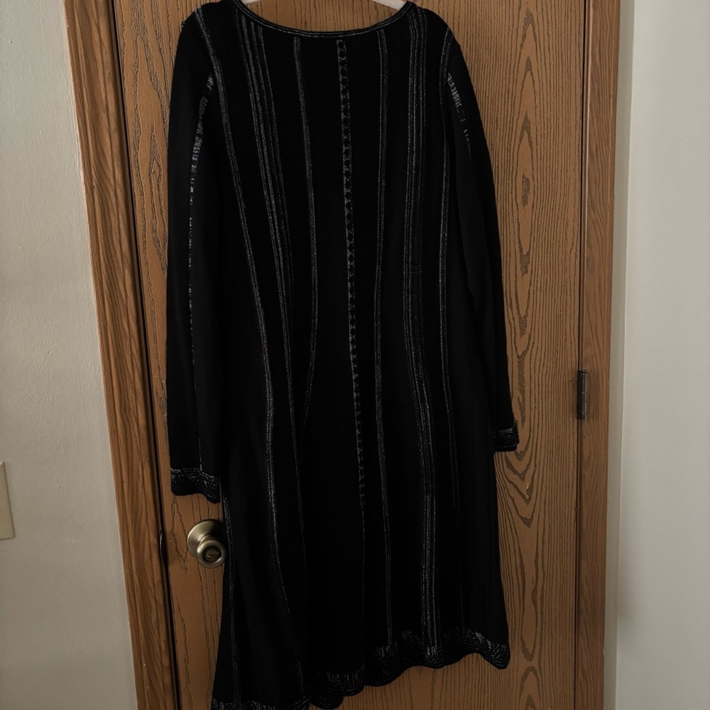 Peruvian Connection Long Sleeve Stardust Dress size XL
NWT - Picture 4 of 5